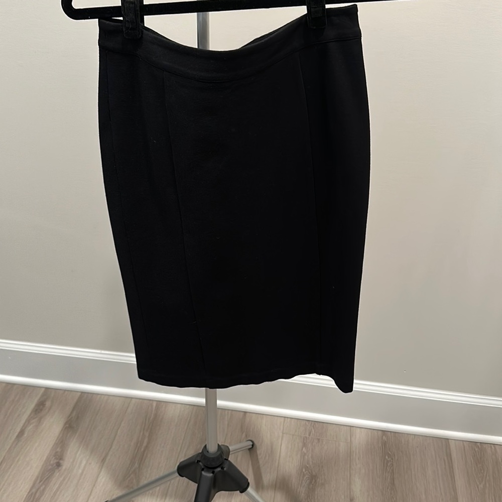 Black pencil skirt